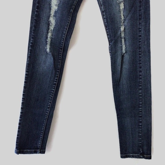 Forever 21 Jeans Mid Rise Straight Distressed Blue Dark Wash - Picture 5 of 11